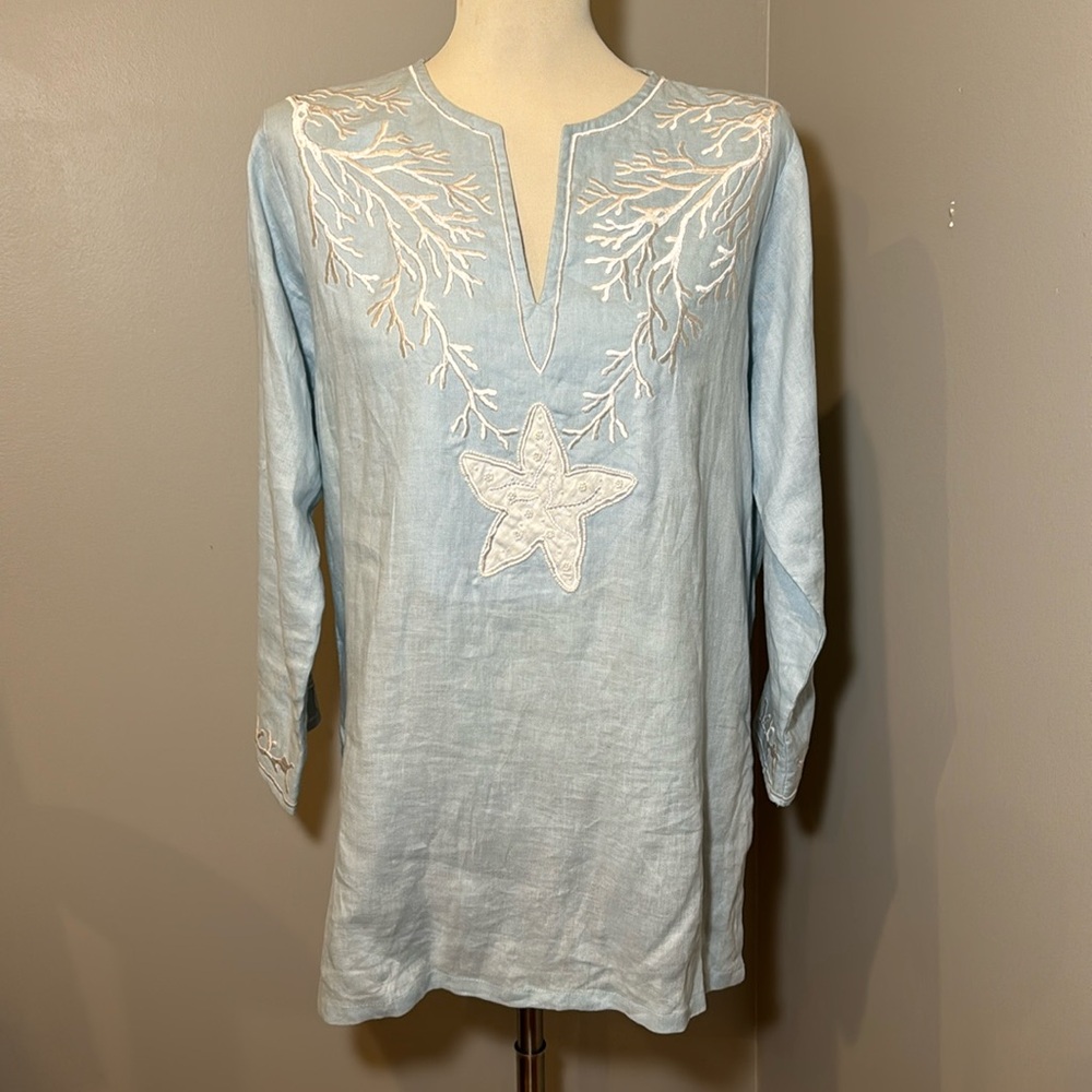 Embroidered Linen Tunic - Light Blue Star Motif